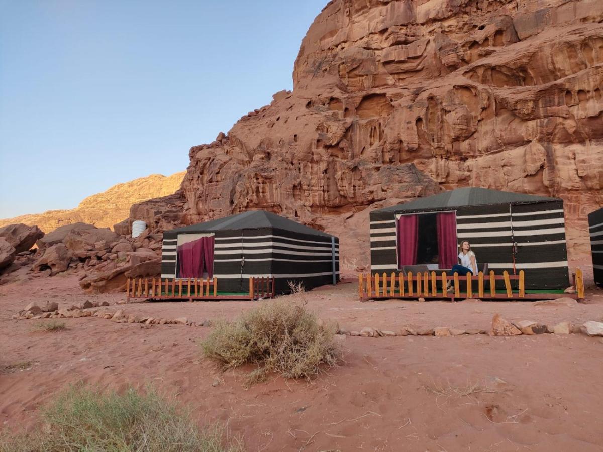 Wadi Rum Moon Light Camp Екстер'єр фото