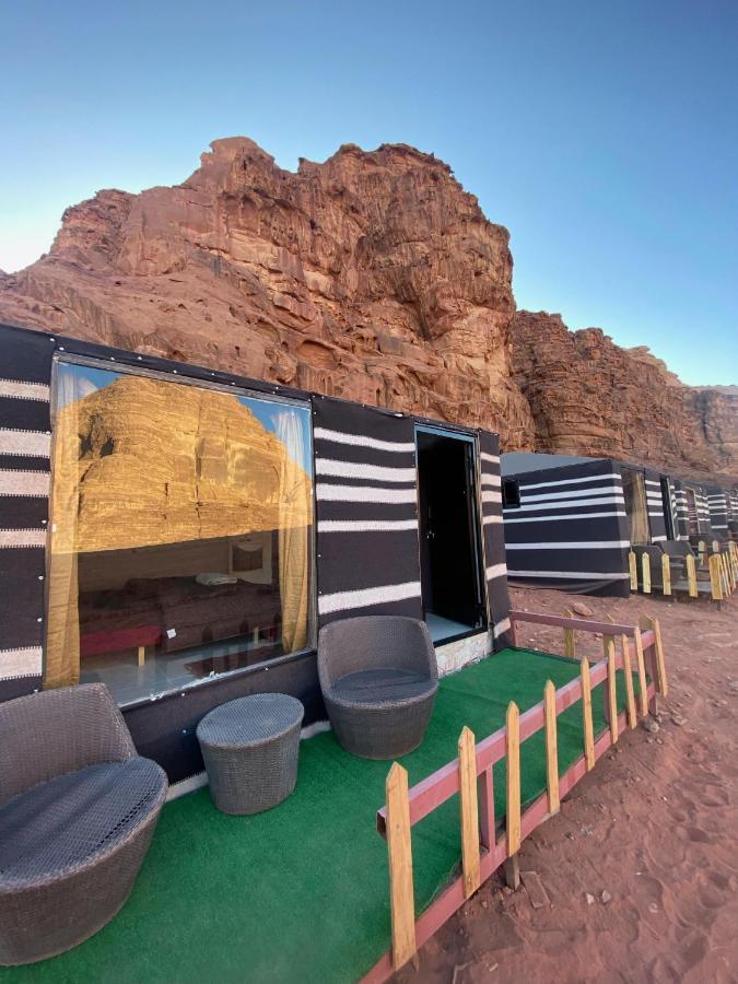 Wadi Rum Moon Light Camp Екстер'єр фото